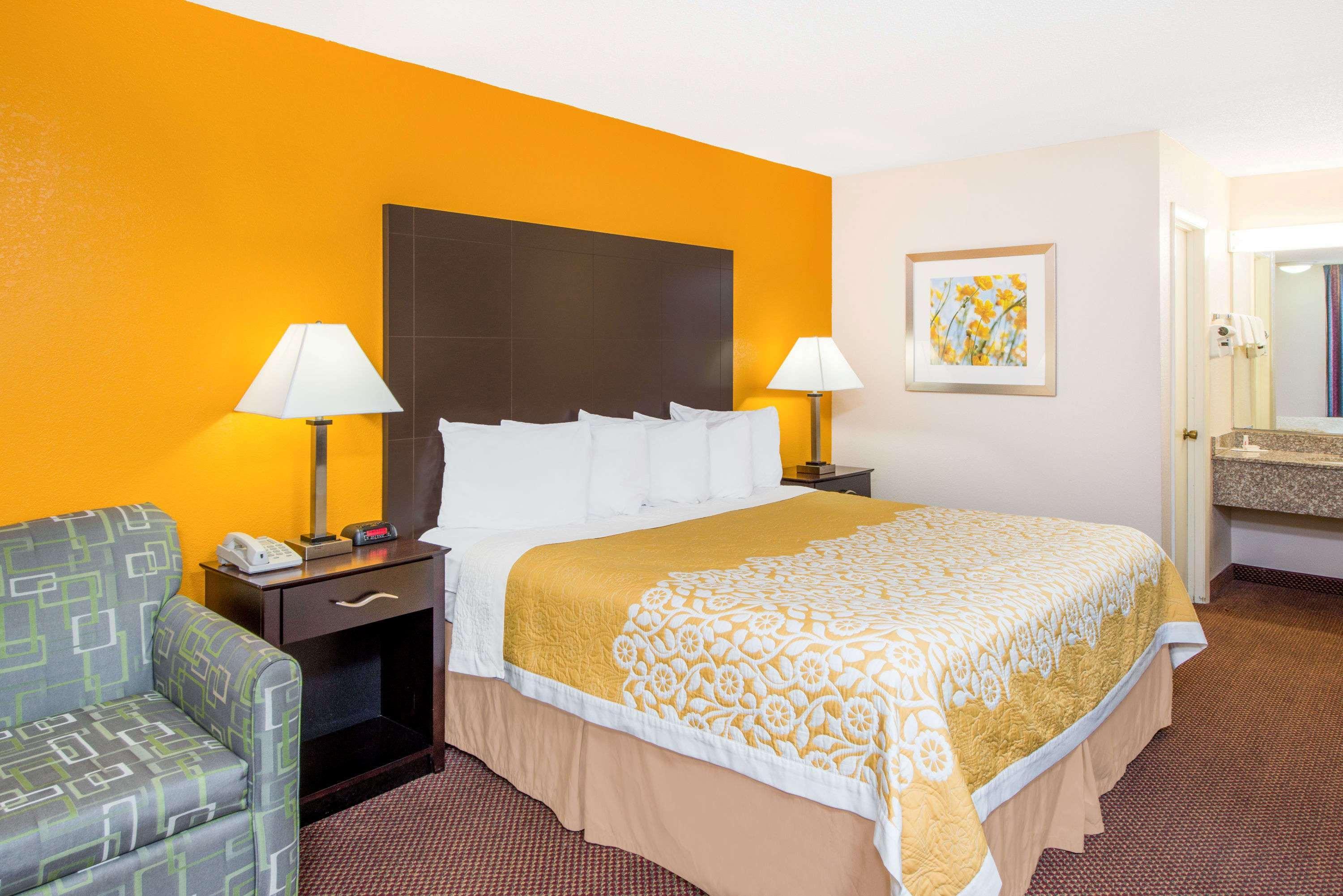 Days Inn By Wyndham Calvert City - Paducah East Exteriér fotografie