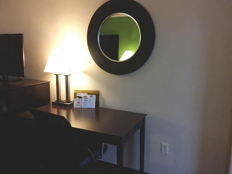 Days Inn By Wyndham Calvert City - Paducah East Exteriér fotografie